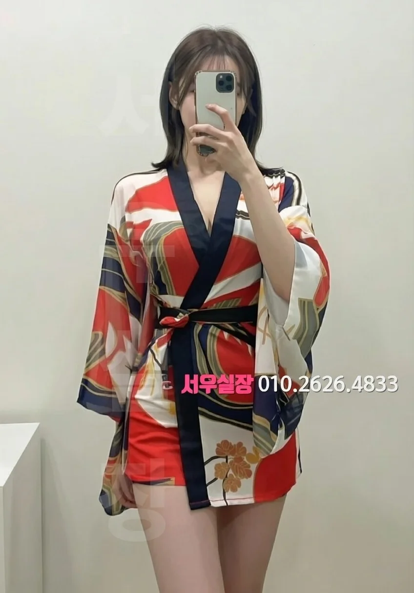 장기동 풀살롱 프리미엄 라인업 40번 프로필