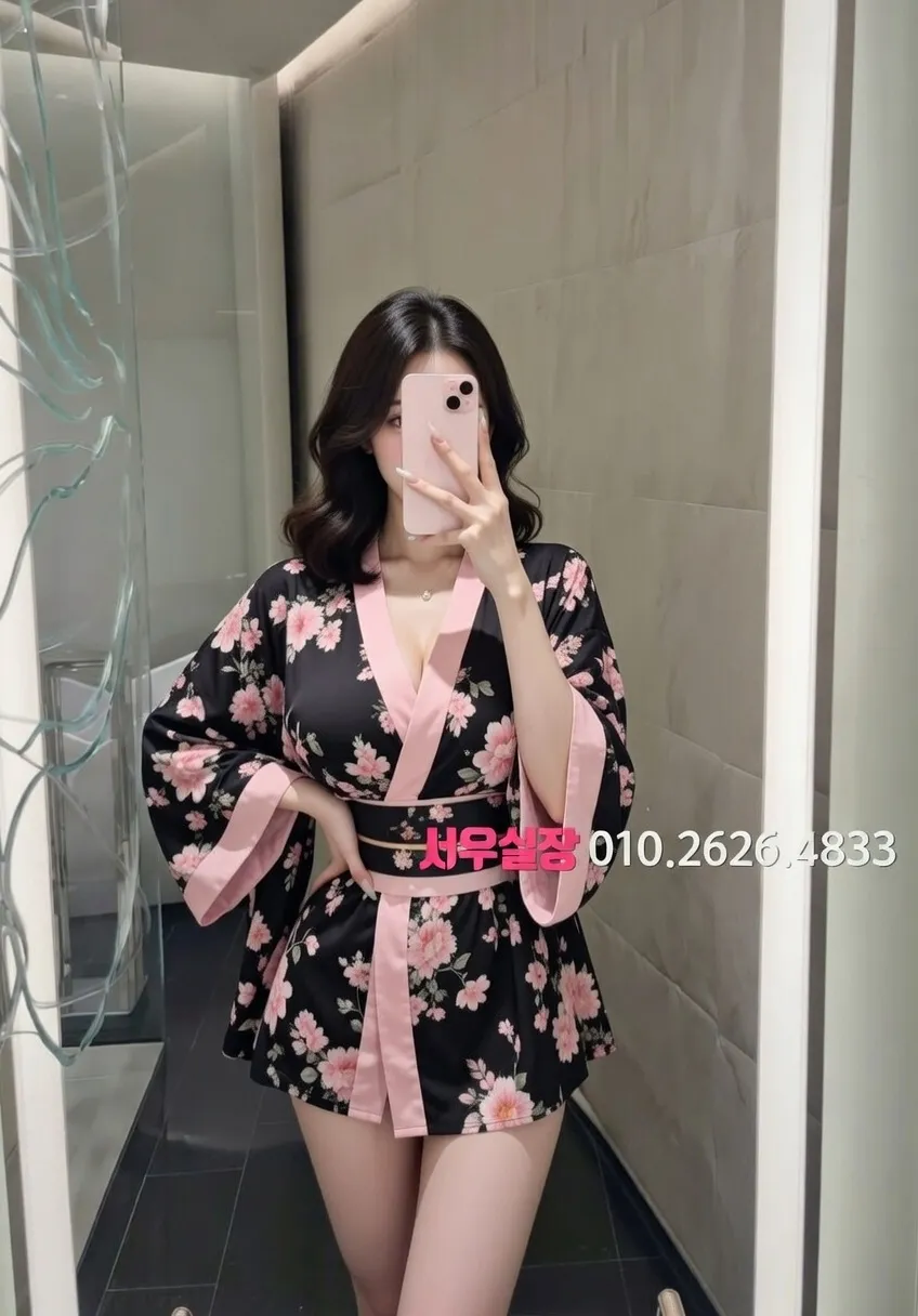 장기동 미러룸 프리미엄 라인업 10번 프로필