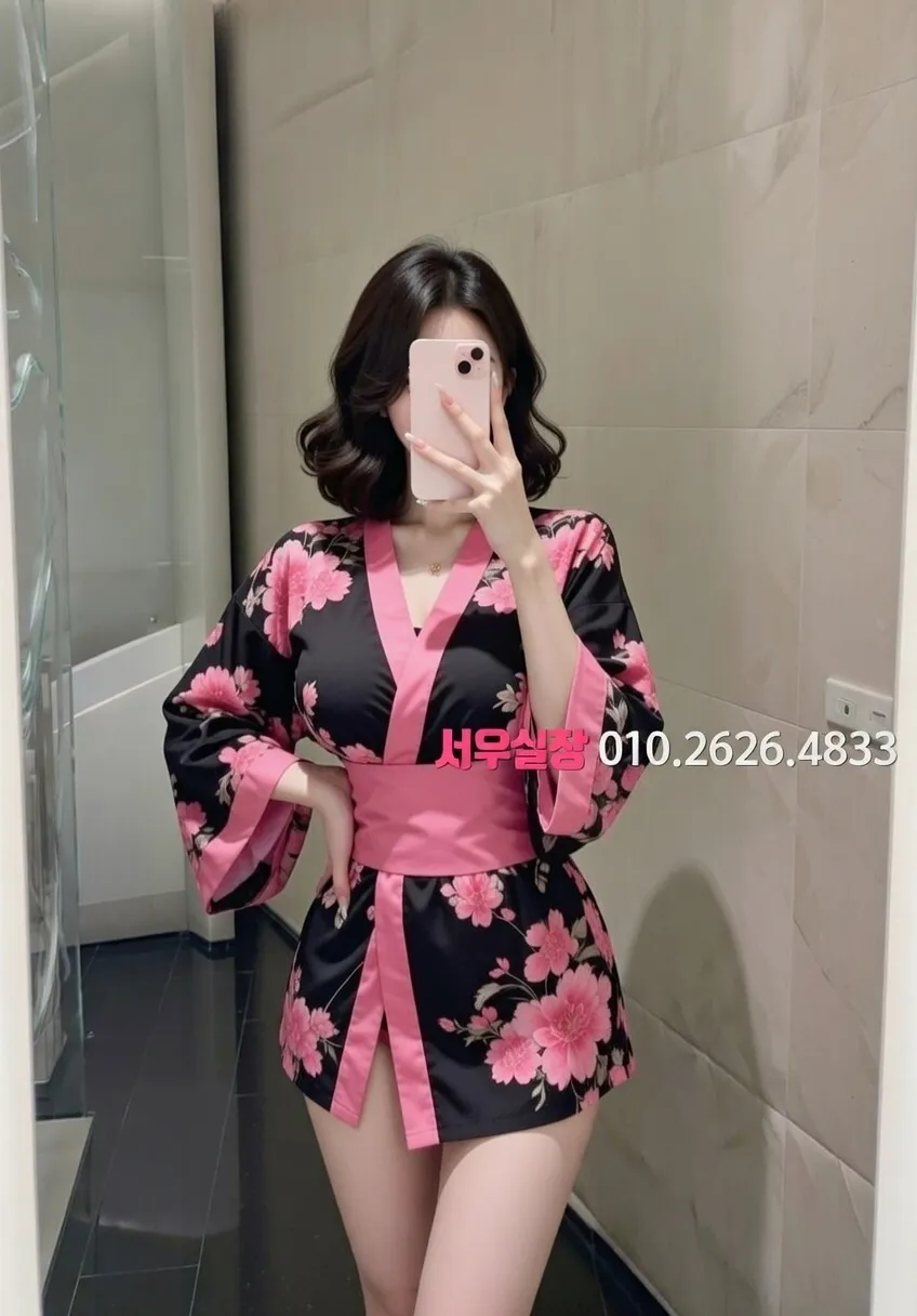 장기동 다국적노래방 프리미엄 라인업 3번 프로필